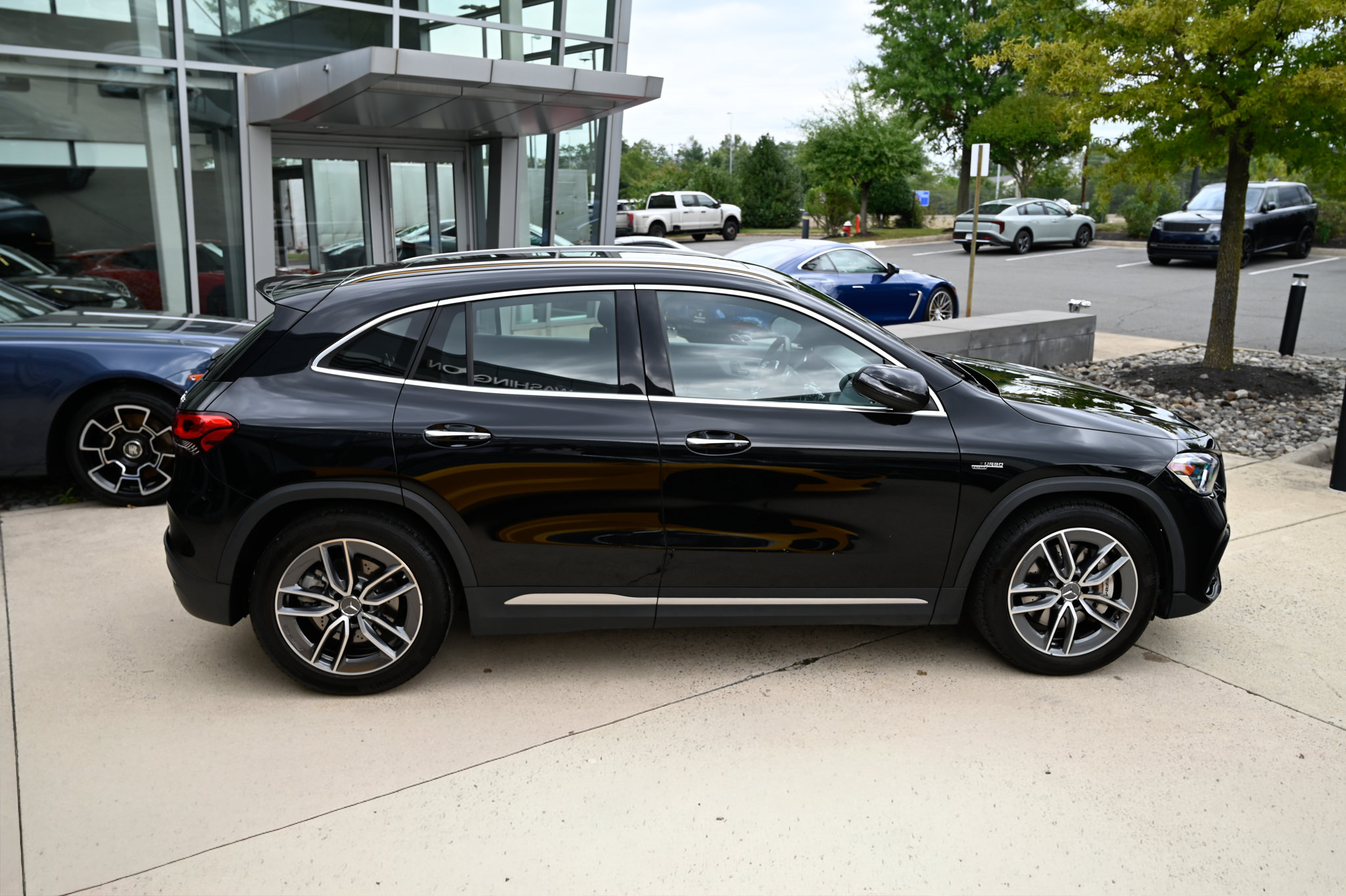 Used 2023 Mercedes-Benz GLA 35 AMG 4MATIC image 4