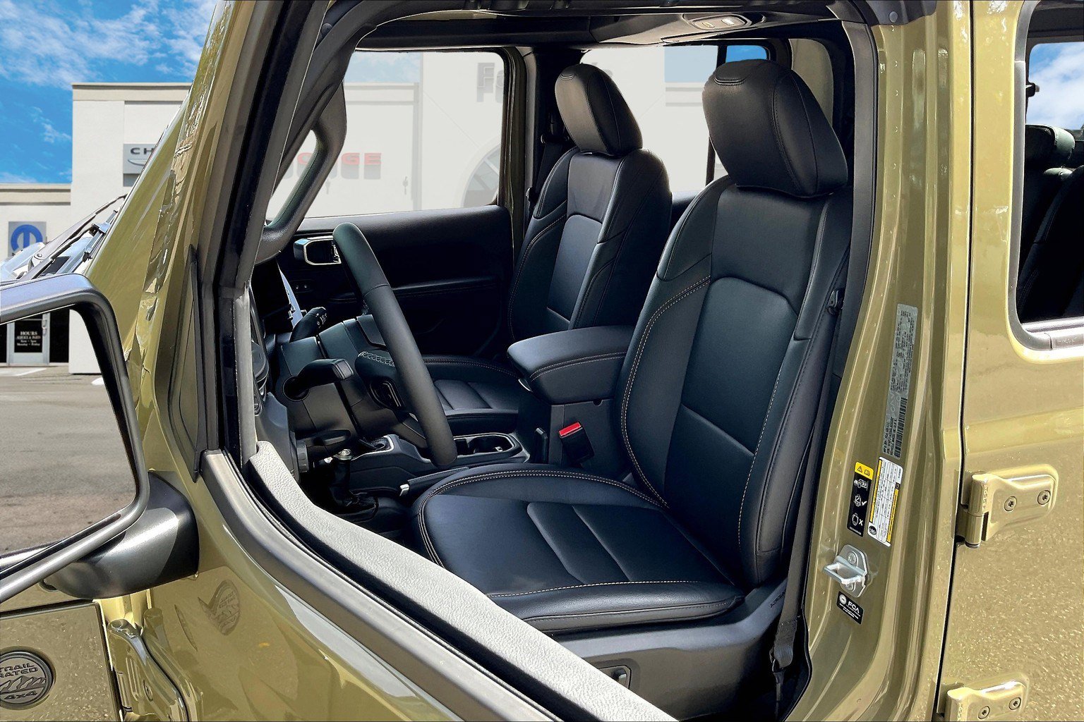 Certified 2025 Jeep Gladiator Sport image 20