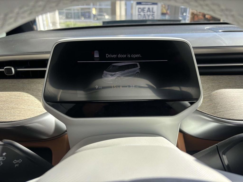 New 2025 Volkswagen ID. Buzz Pro S Plus image 14