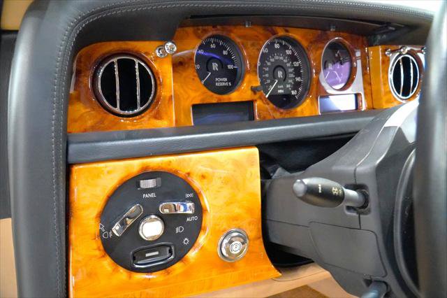 Used 2009 Rolls-Royce Phantom Sedan RWD image 24