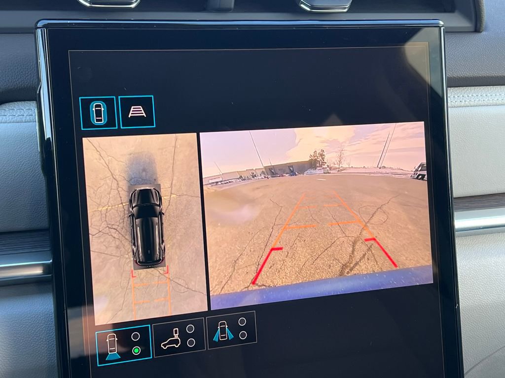 New 2026 GMC Terrain Denali w/ LPO, Floor Liner Package image 23