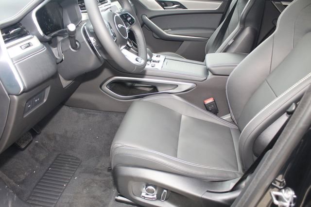 New 2026 Jaguar F-PACE R-Dynamic S image 20