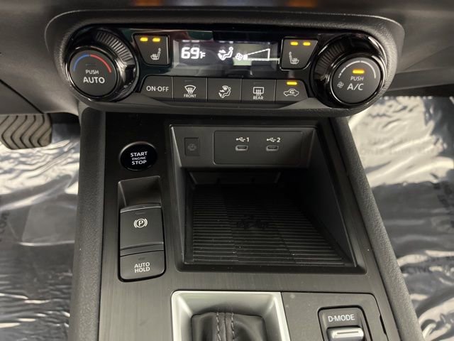 New 2026 Nissan Kicks SV w/ SV Premium Package image 26