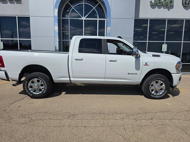 Used 2024 RAM 2500 Laramie AWD/4WD image 2