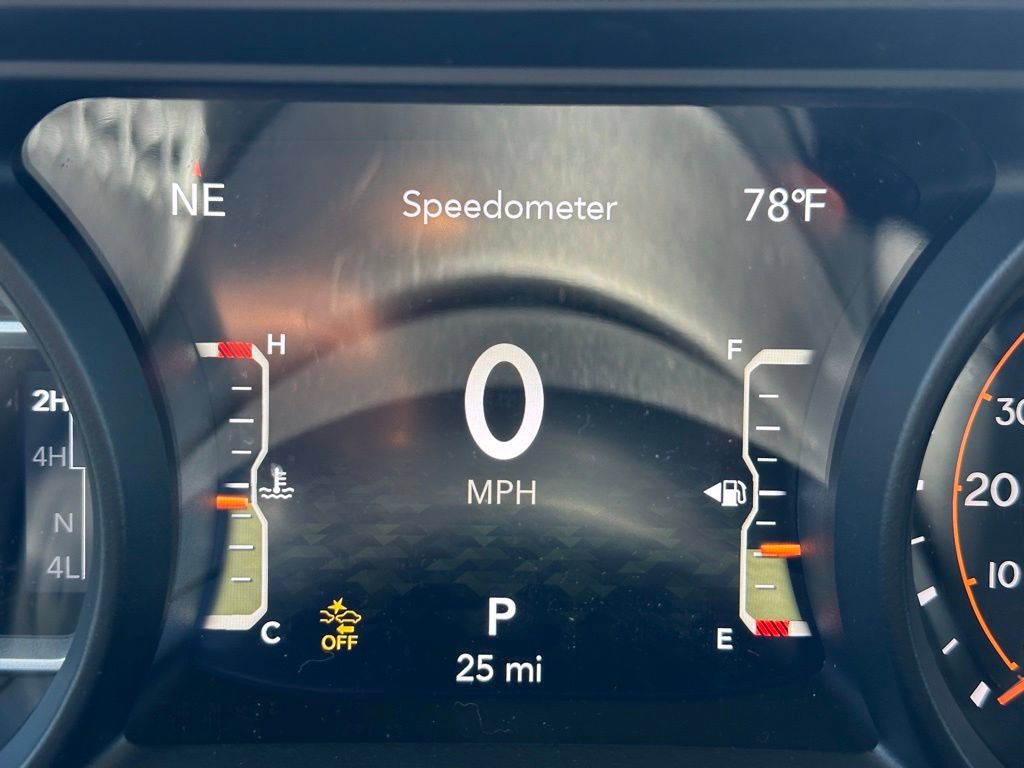 New 2026 Jeep Gladiator Rubicon w/ Safety Group AWD/4WD image 25