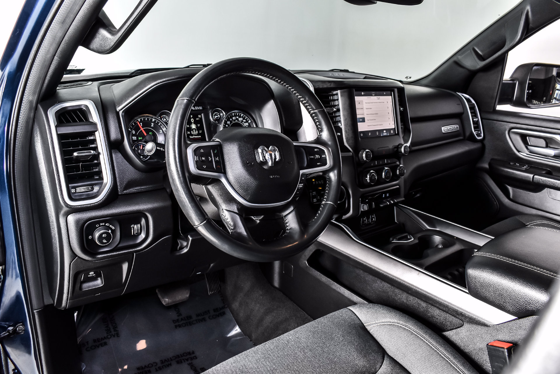 Used 2023 RAM 1500 Big Horn AWD/4WD image 14