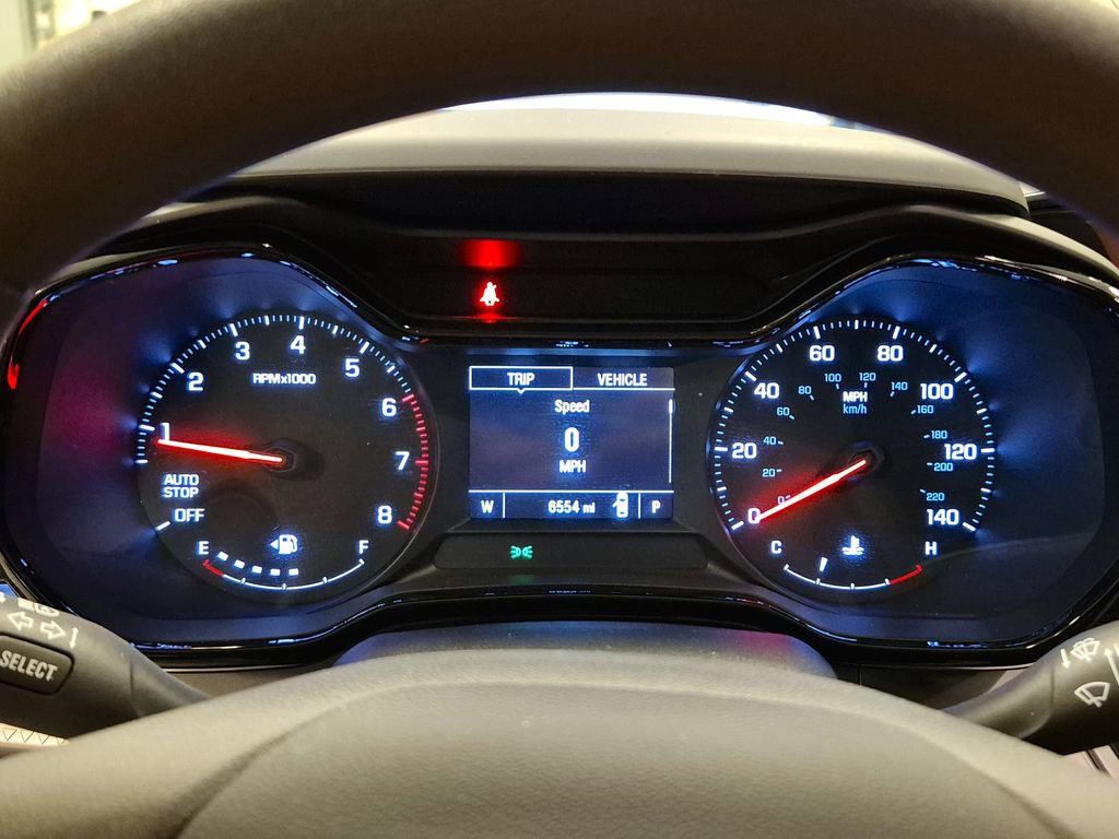 Used 2026 Chevrolet Trax LS FWD image 9