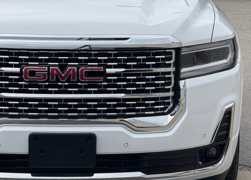Used 2023 GMC Acadia Denali image 7