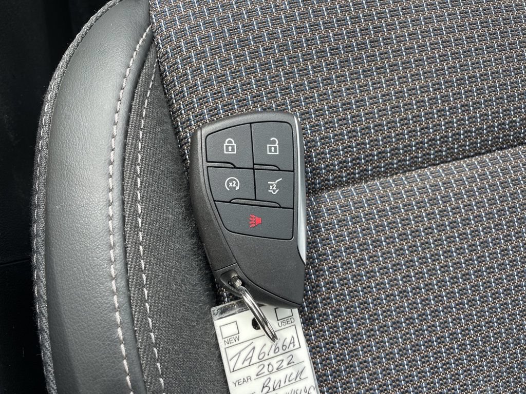 Used 2022 Buick Envision Preferred FWD image 23