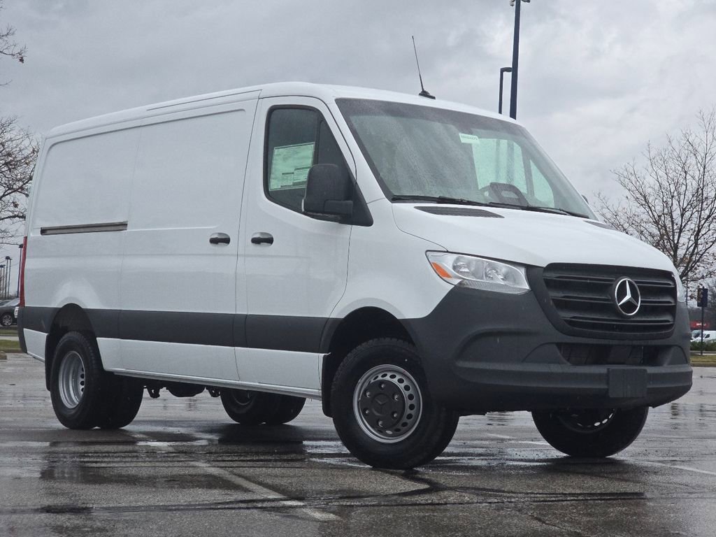 New 2026 Mercedes-Benz Sprinter 3500 image 2