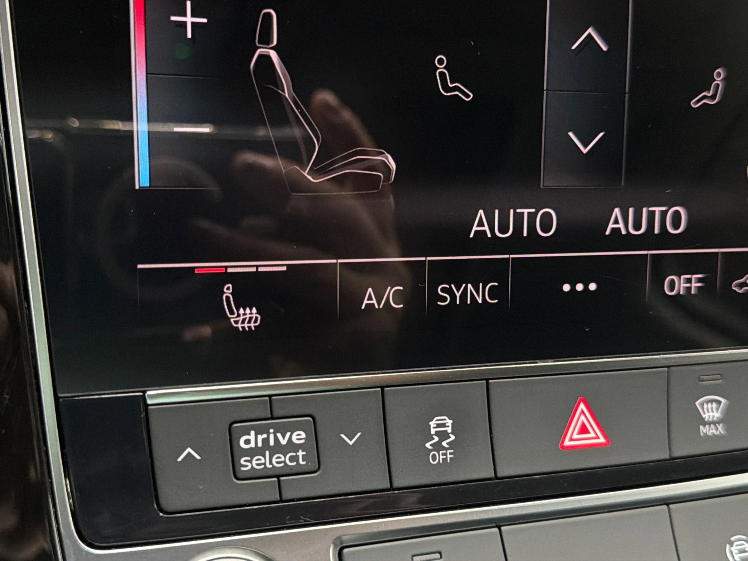 Used 2022 Audi Q7 3.0T Premium image 33