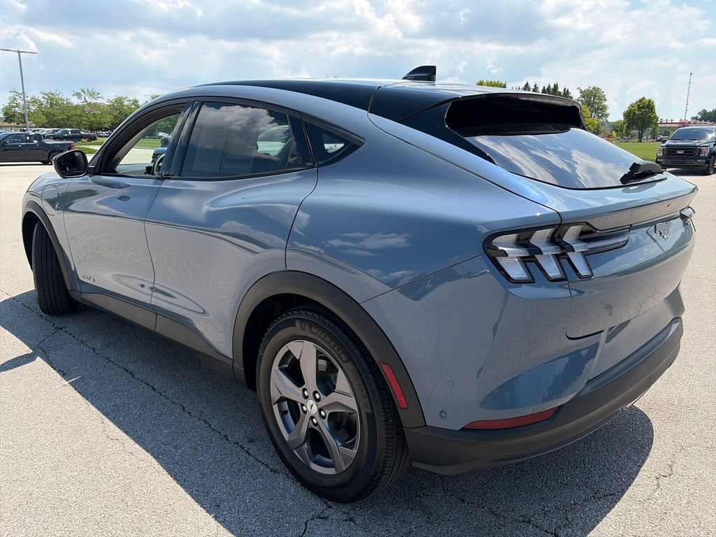 Used 2023 Ford Mustang Mach-E Select AWD/4WD image 5