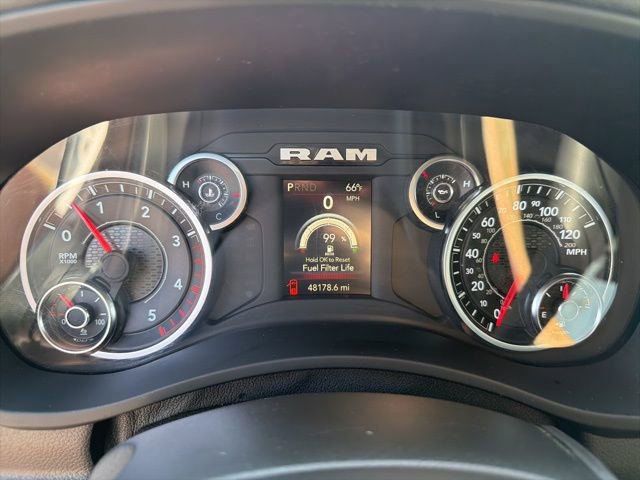 Used 2024 RAM 2500 Big Horn AWD/4WD image 15