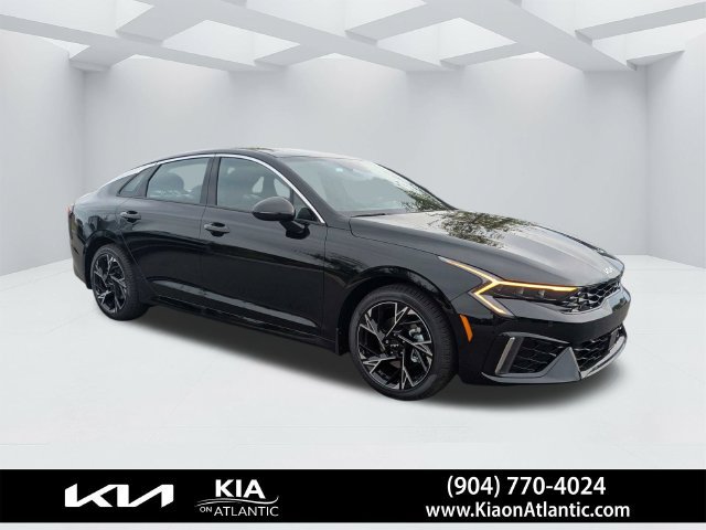 New 2027 Kia K5 GT-Line FWD image 2