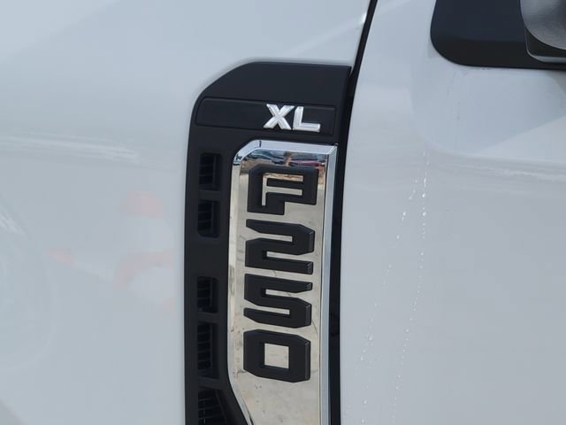 Certified 2025 Ford F250 XL AWD/4WD image 14