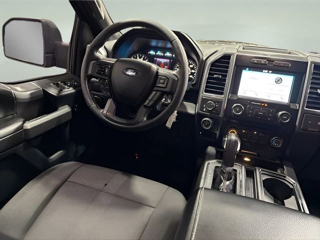 Used 2016 Ford F150 XLT w/ Equipment Group 302A Luxury image 19