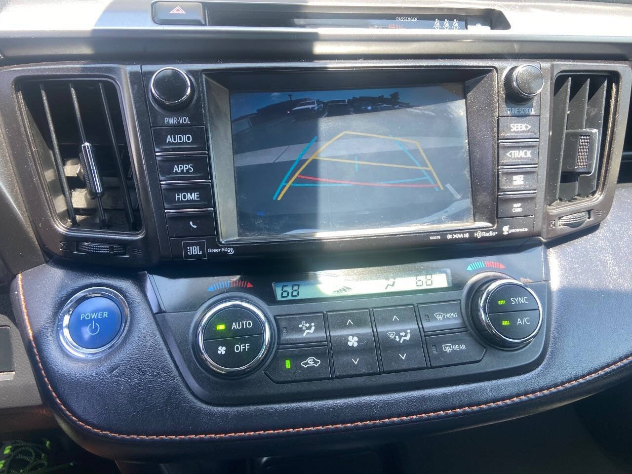 Used 2017 Toyota RAV4 SE AWD/4WD image 23