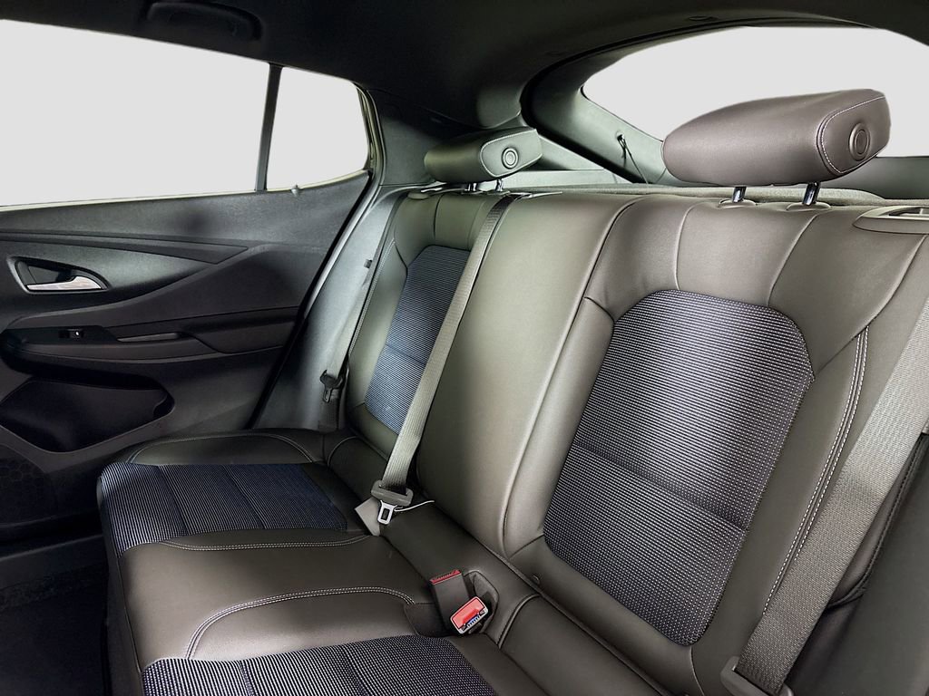 New 2026 Buick Envista Sport Touring w/ Convenience I Package FWD image 23