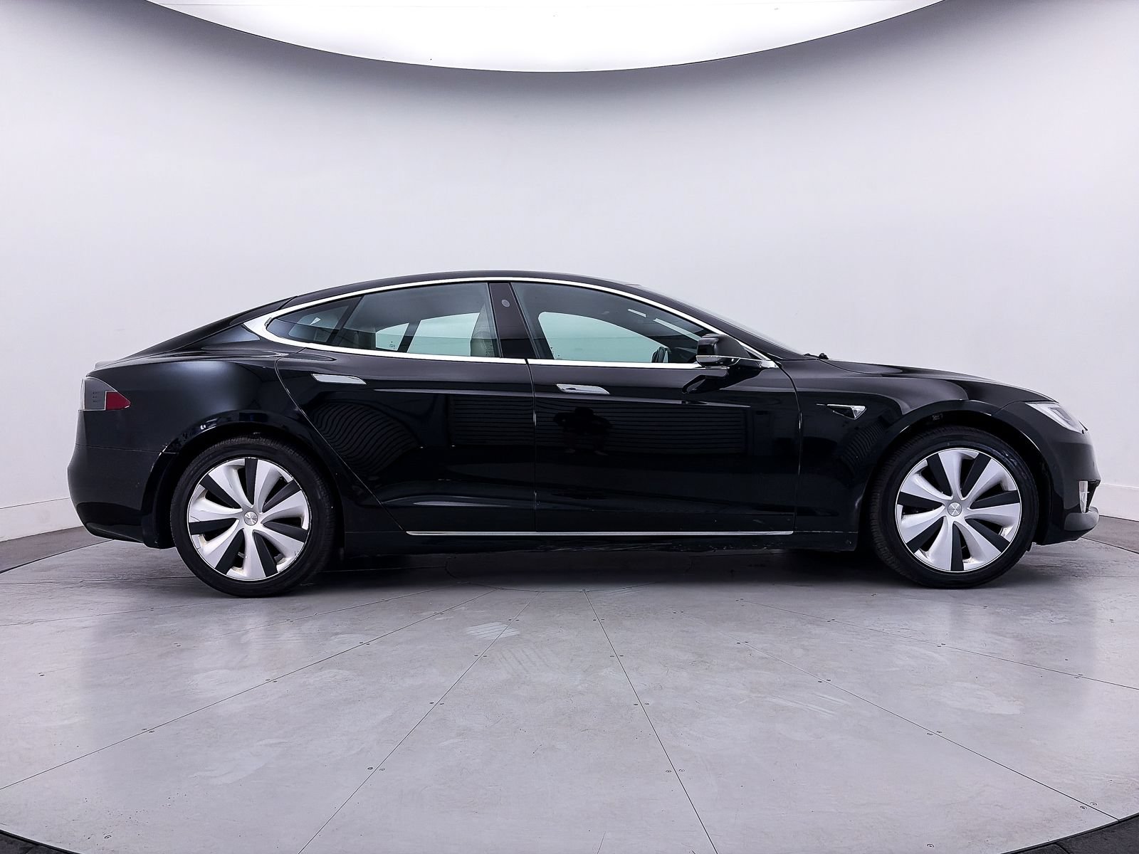 Used 2021 Tesla Model S Long Range Plus AWD/4WD image 38