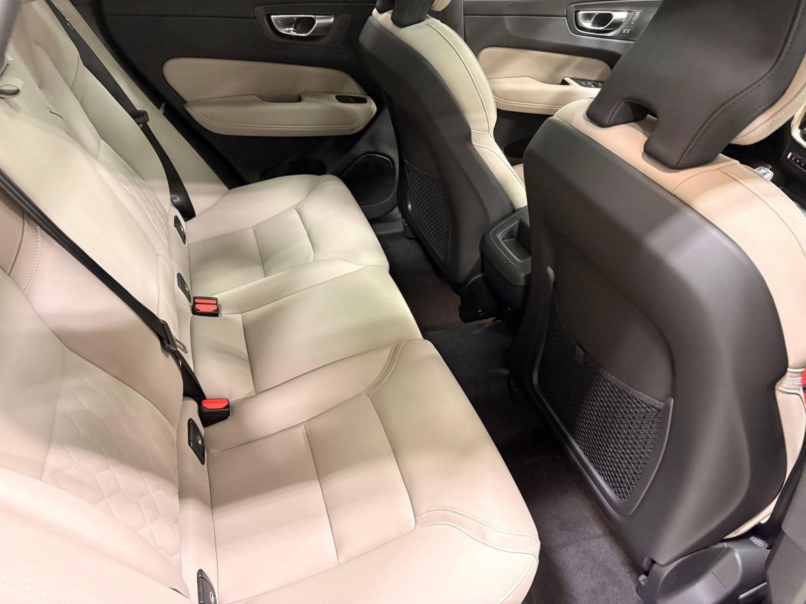 Certified 2026 Volvo XC60 B5 Plus w/ Protection Package Premier image 26