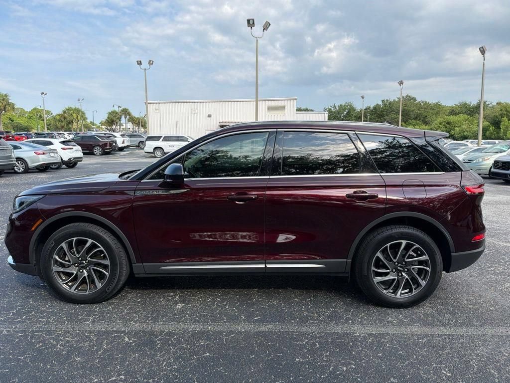 Used 2020 Lincoln Corsair FWD w/ Equipment Group 101A image 6
