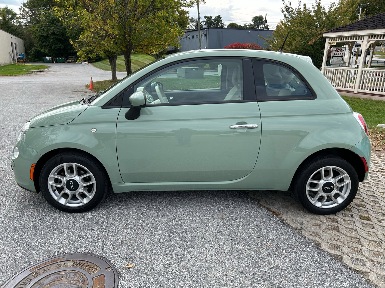 Used 2012 FIAT 500 Pop image 5
