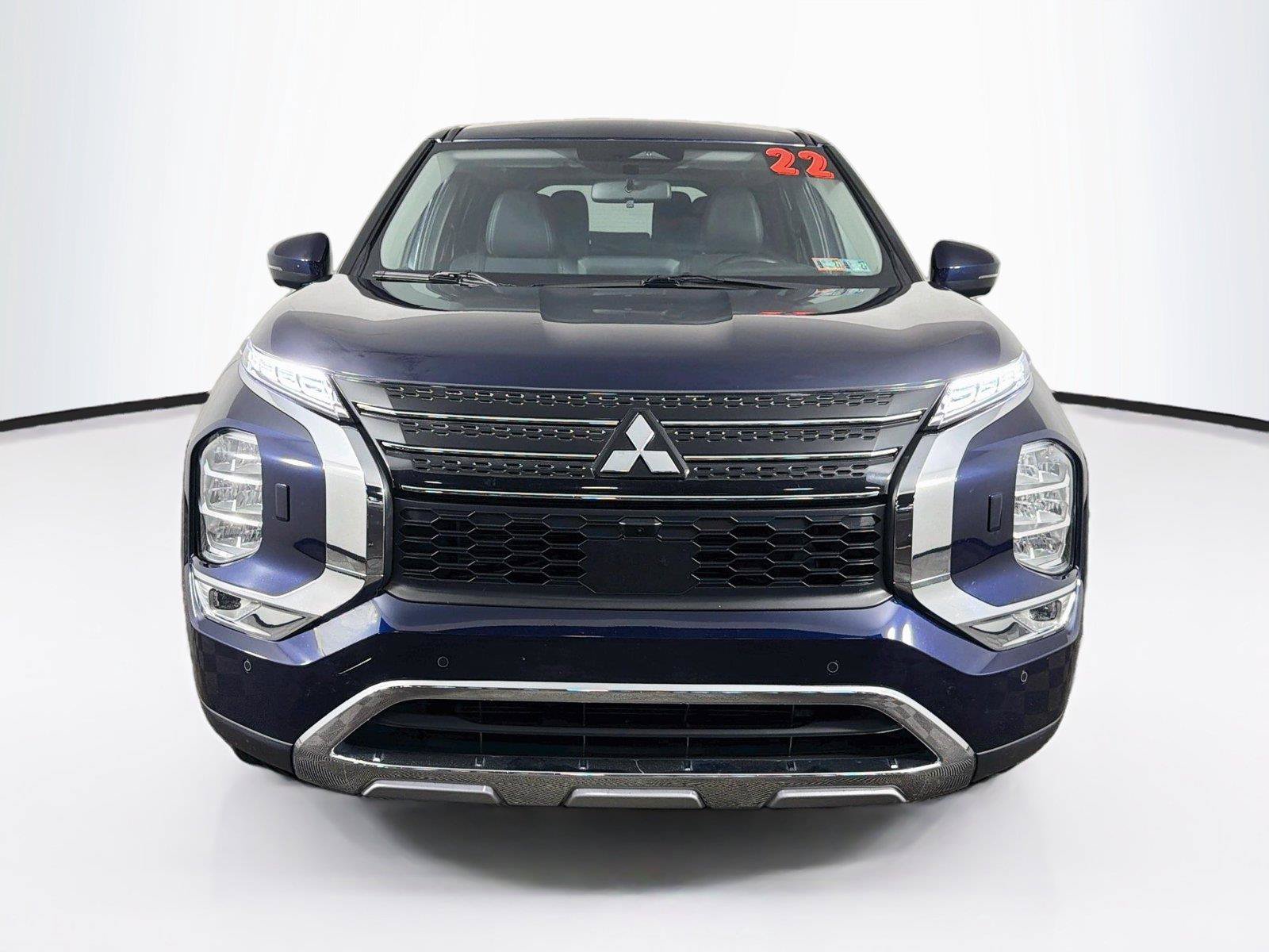 Used 2022 Mitsubishi Outlander SE AWD/4WD image 6