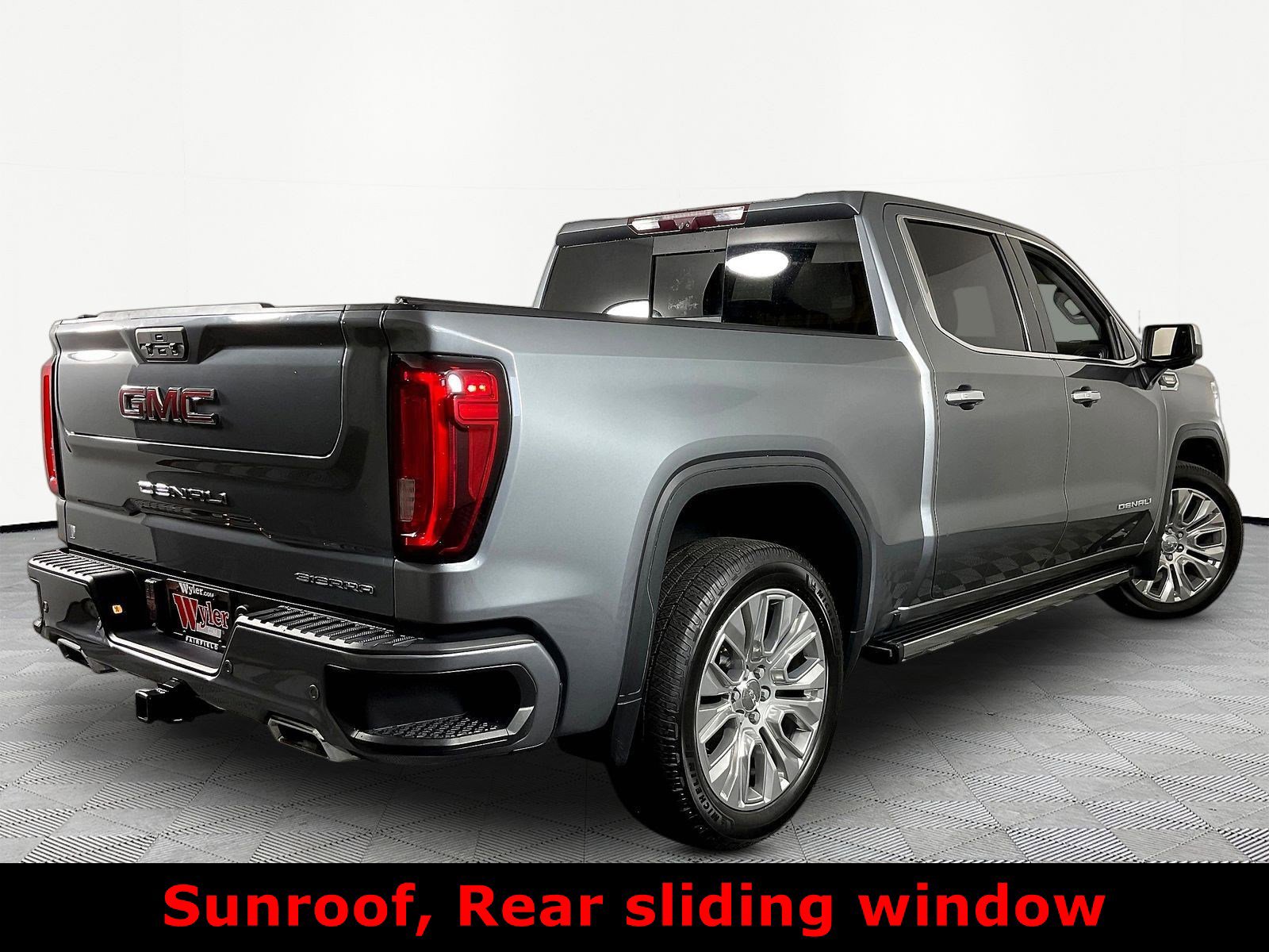 Used 2021 GMC Sierra 1500 Denali w/ Denali Ultimate Package AWD/4WD image 6