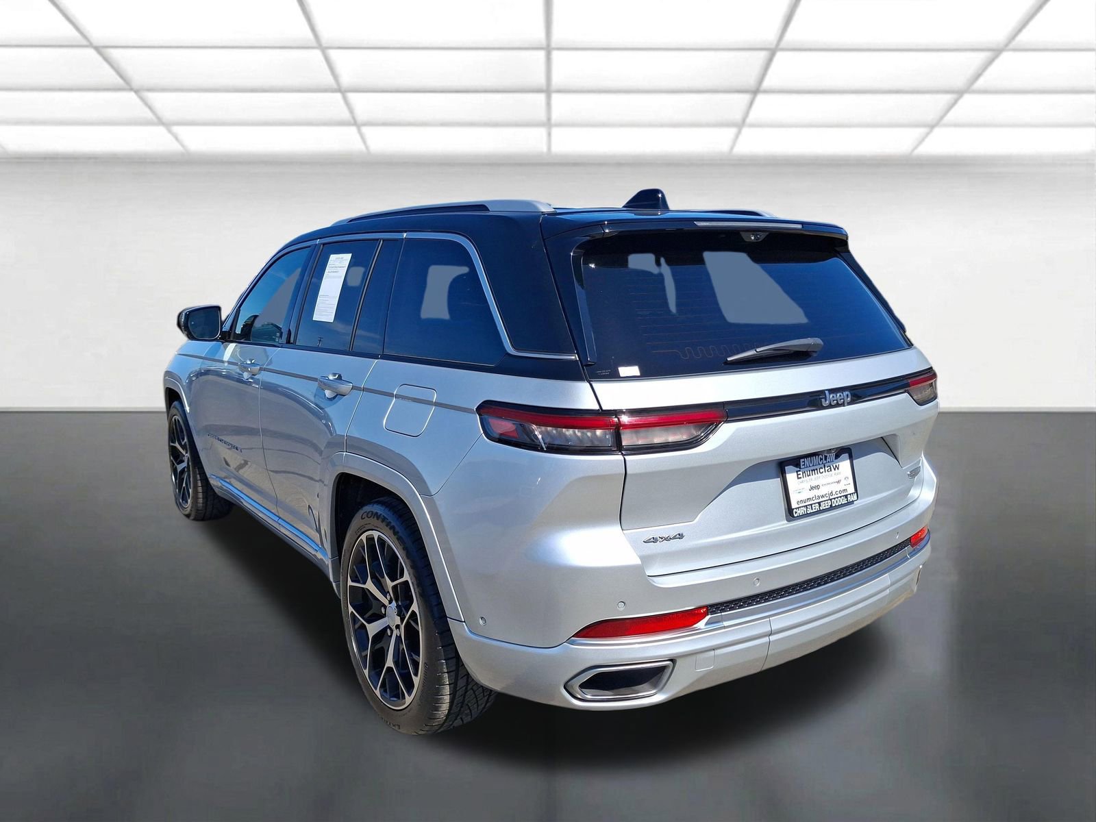 Certified 2022 Jeep Grand Cherokee Summit image 8