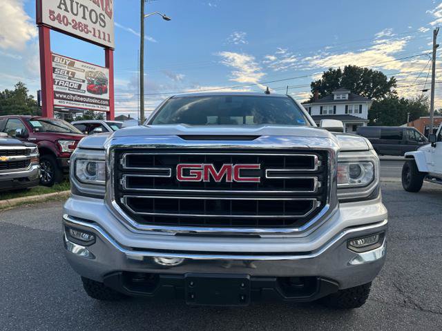Used 2018 GMC Sierra 1500 SLE w/ SLE Value Package AWD/4WD image 3