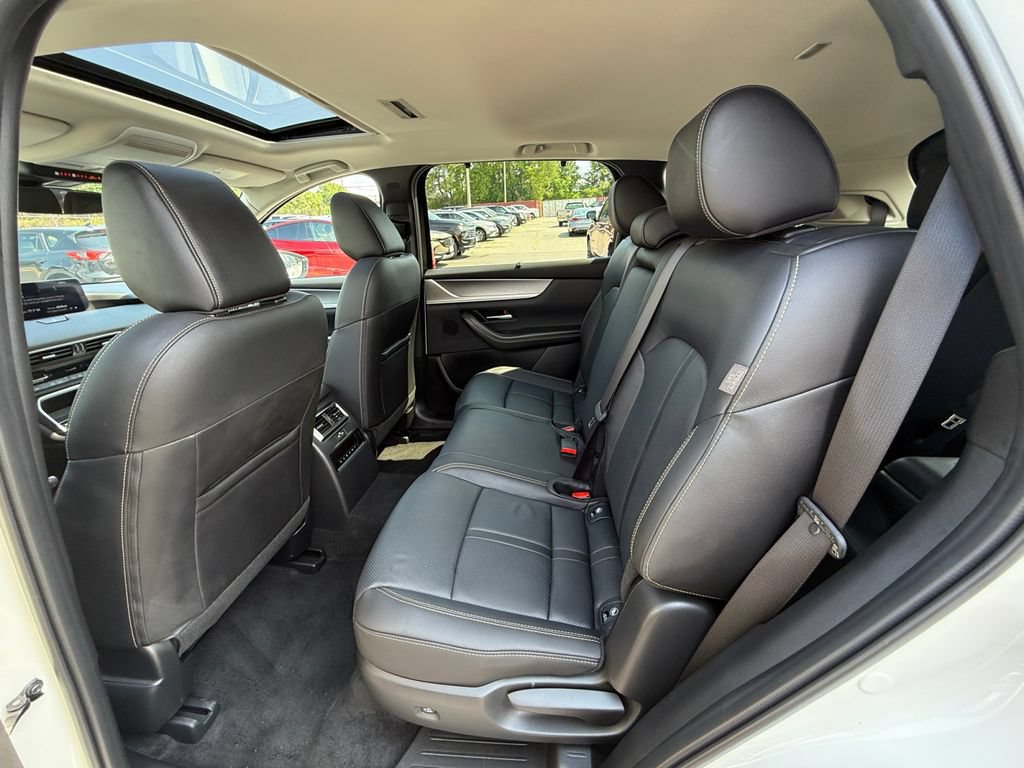 Used 2024 MAZDA CX-90 Plug-In Hybrid w/ Preferred AWD/4WD image 25