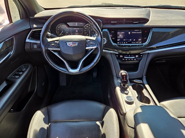Used 2020 Cadillac XT6 Premium Luxury FWD image 12