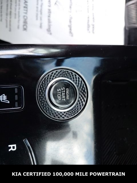 Certified 2023 Kia Niro EX FWD image 18