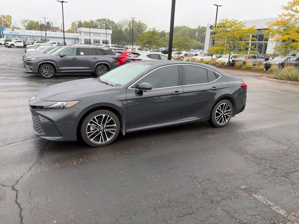 Used 2025 Toyota Camry XLE w/ Premium Plus Package AWD/4WD image 1