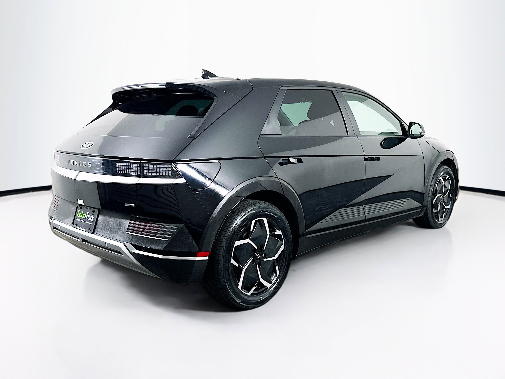 Used 2024 Hyundai Ioniq 5 SEL image 9