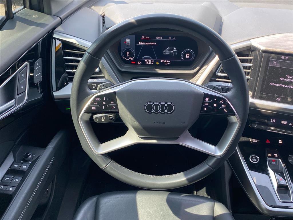 Used 2023 Audi Q4 e-tron Premium Plus w/ Premium Plus image 5