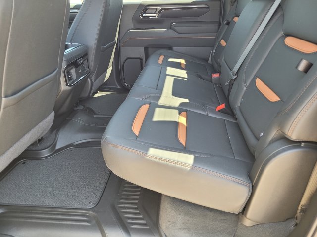 New 2026 GMC Sierra 2500 AT4 w/ AT4 Premium Plus Package AWD/4WD image 11