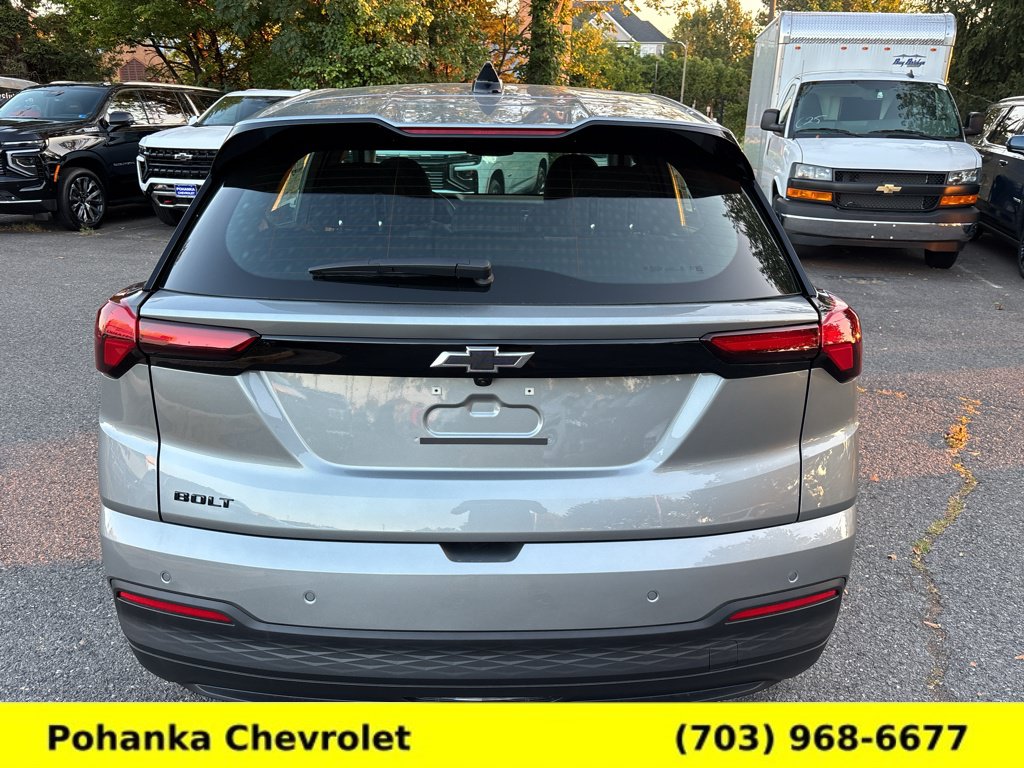 New 2027 Chevrolet Bolt LT w/ Comfort Package FWD image 6