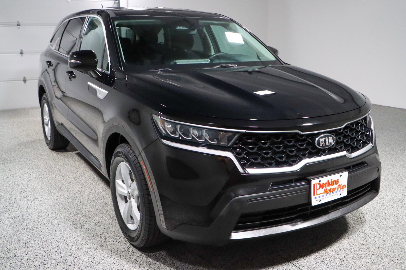 Used 2021 Kia Sorento LX image 5
