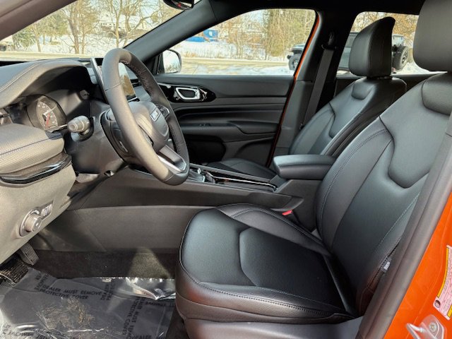 New 2026 Jeep Compass Limited image 8