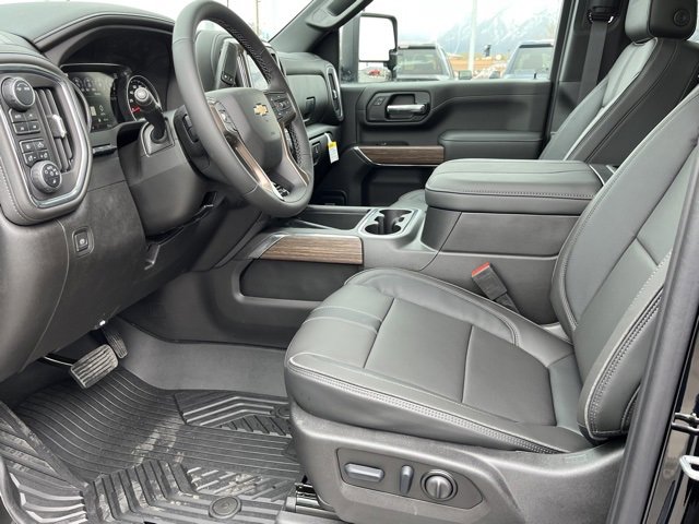 New 2023 Chevrolet Silverado 3500 High Country w/ Z71 Off-Road Package image 14