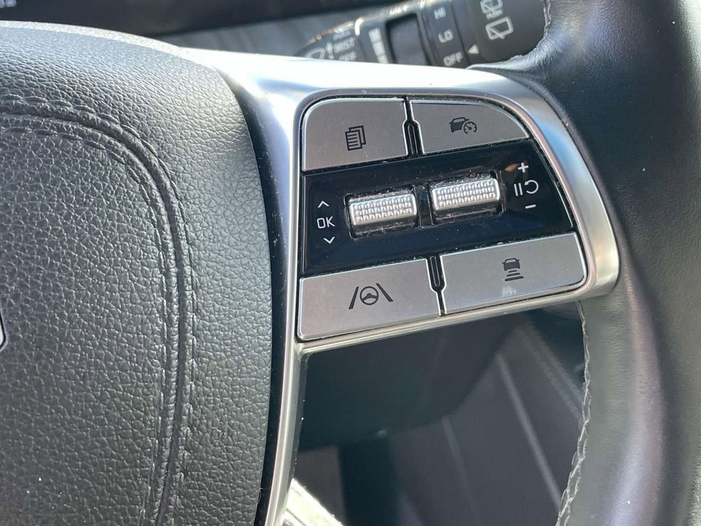 Used 2024 Kia Telluride EX w/ EX Captain's Chair Package image 23