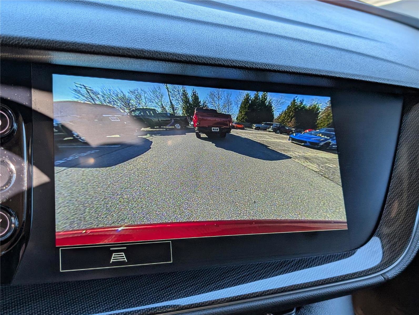 Used 2022 Buick Envision Preferred image 30