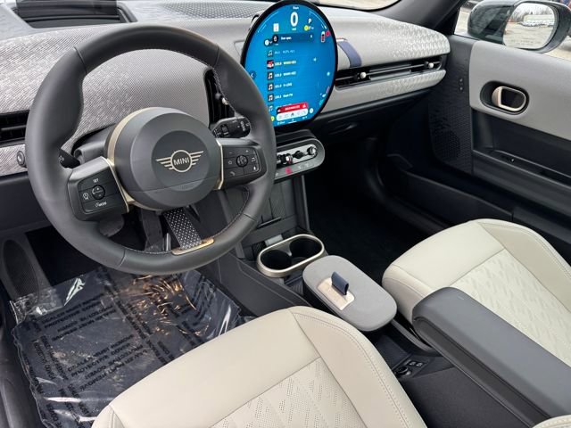 Used 2026 MINI Cooper 2-Door Hardtop image 16