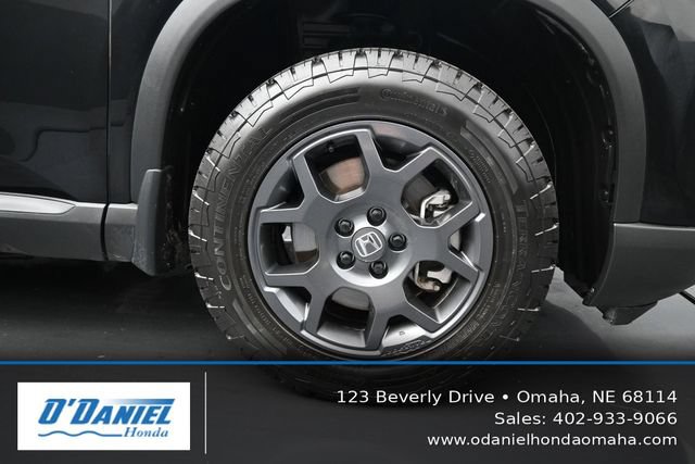 Used 2025 Honda Pilot TrailSport image 48