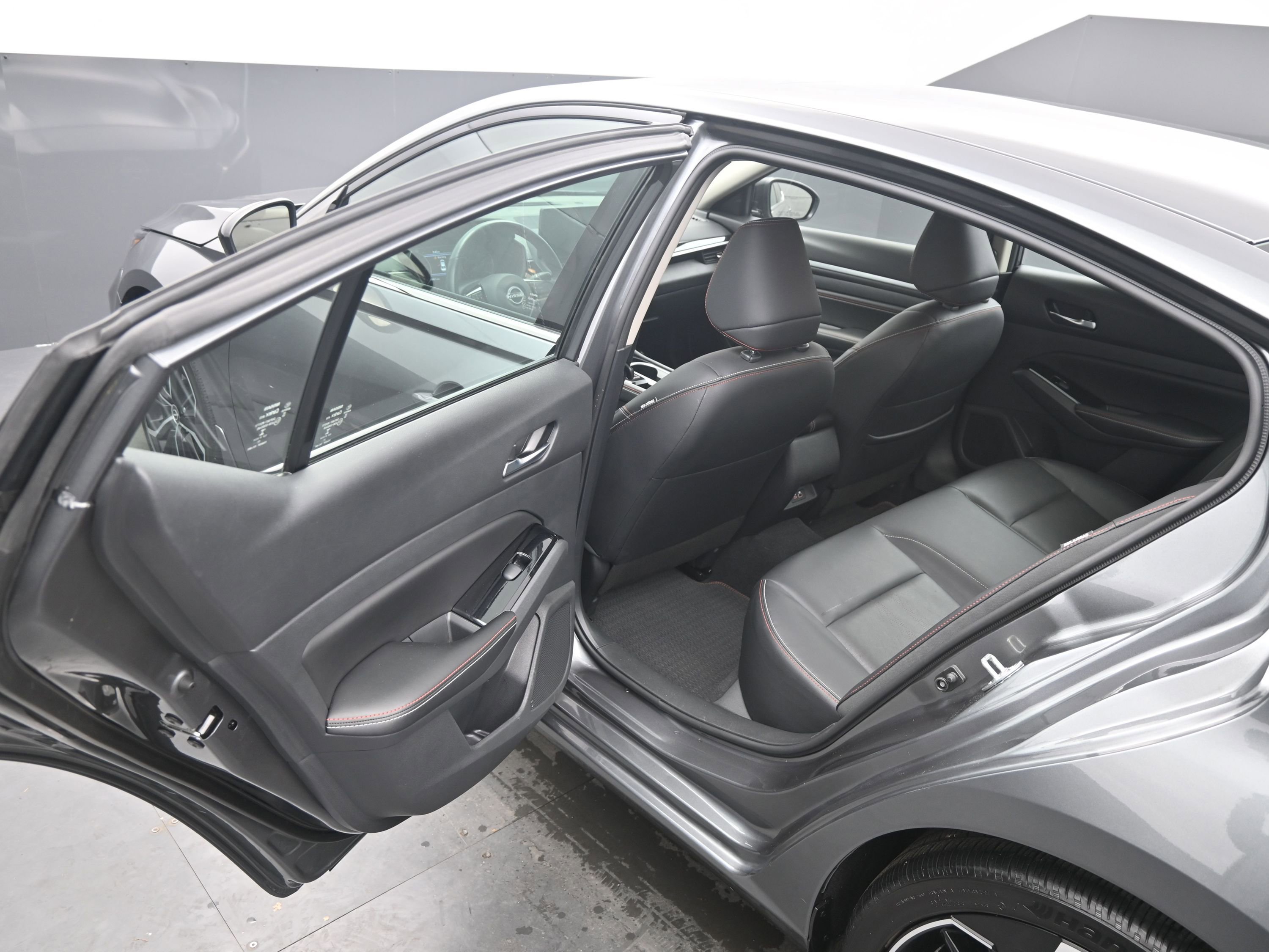 Certified 2023 Nissan Altima 2.5 SR w/ SR Premium Package image 14