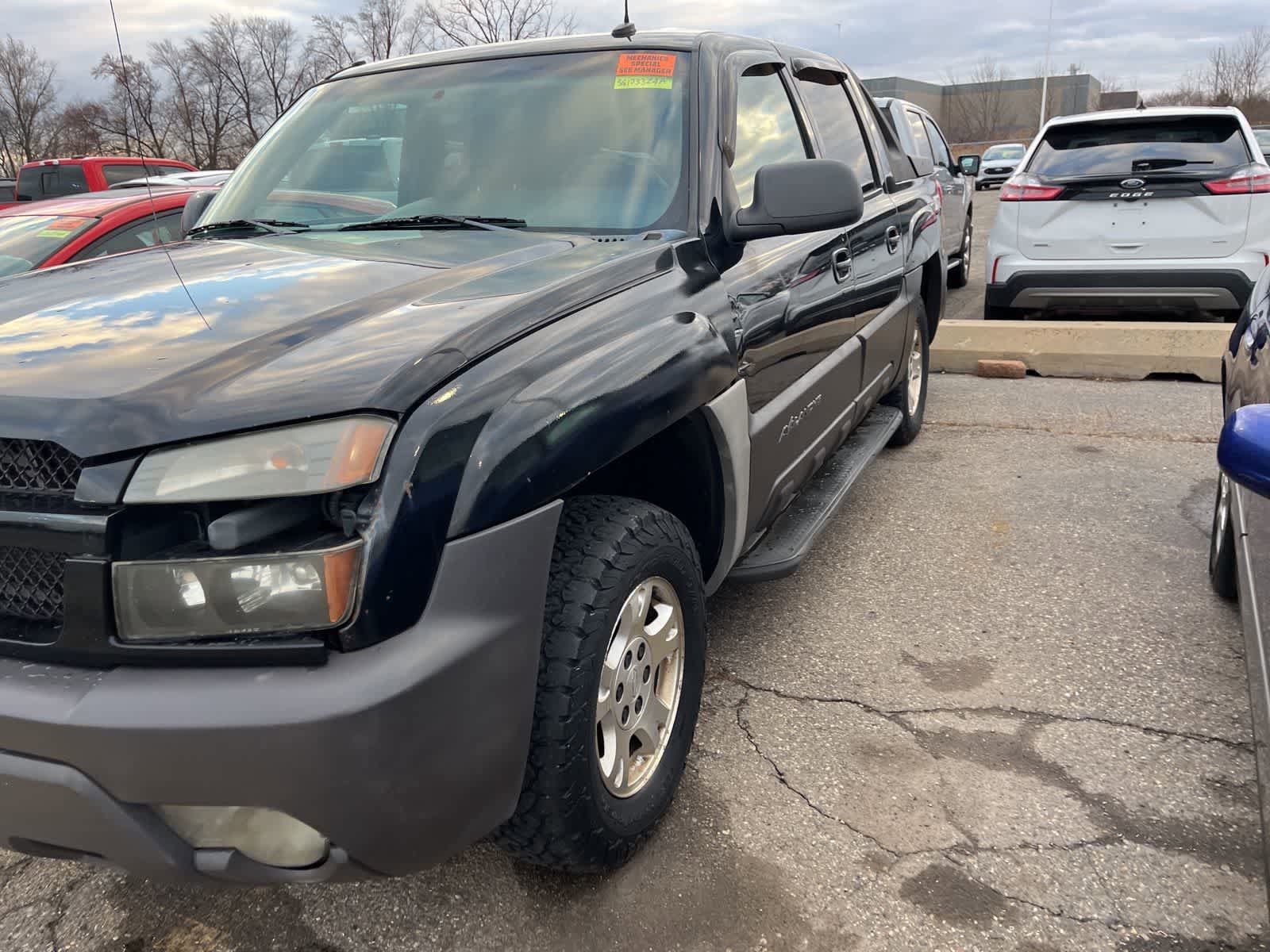 Used 2003 Chevrolet Avalanche 4x4 w/ Suspension Package, Off-Road image 5