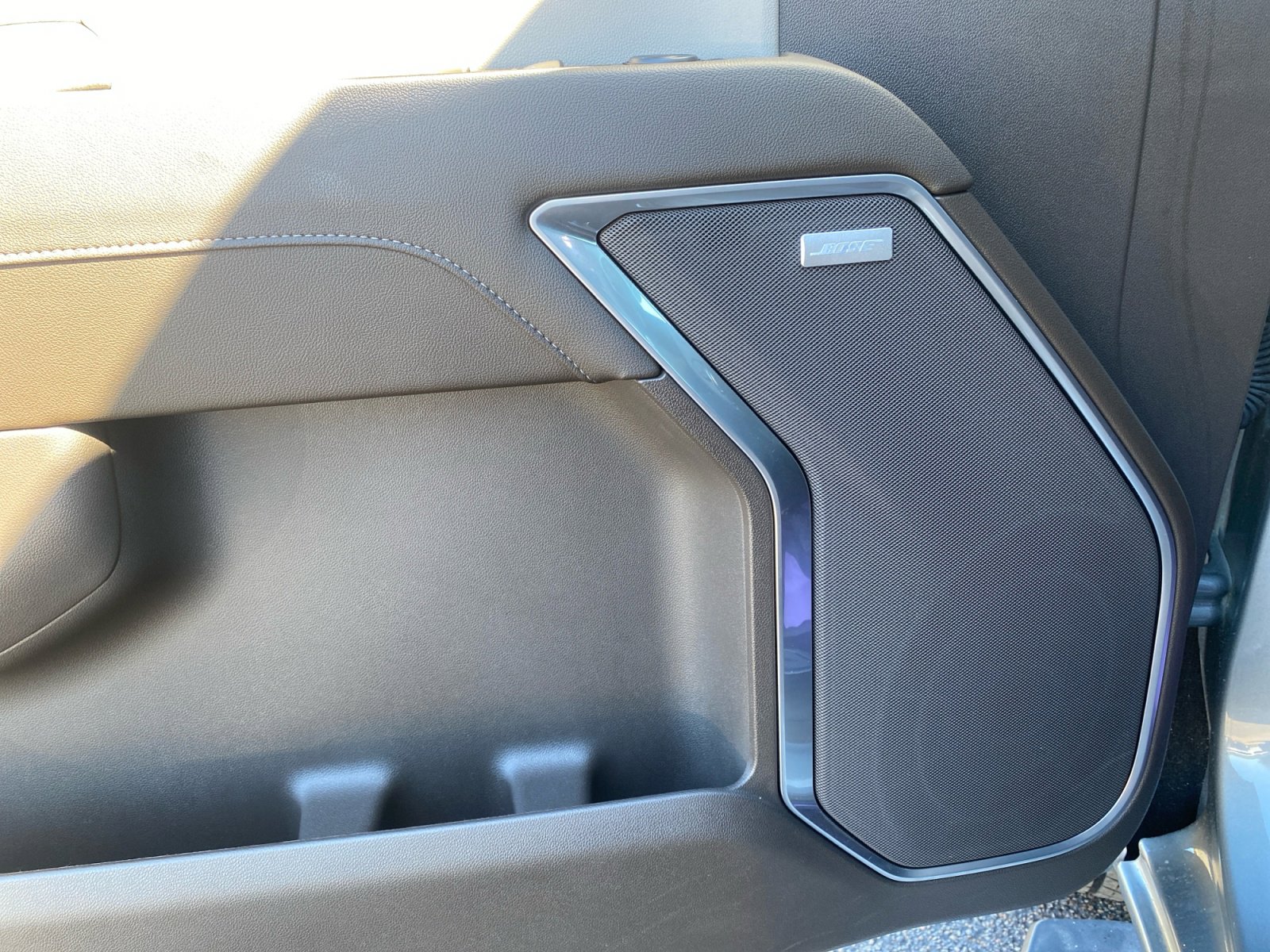 Used 2024 GMC Sierra 1500 SLT image 28