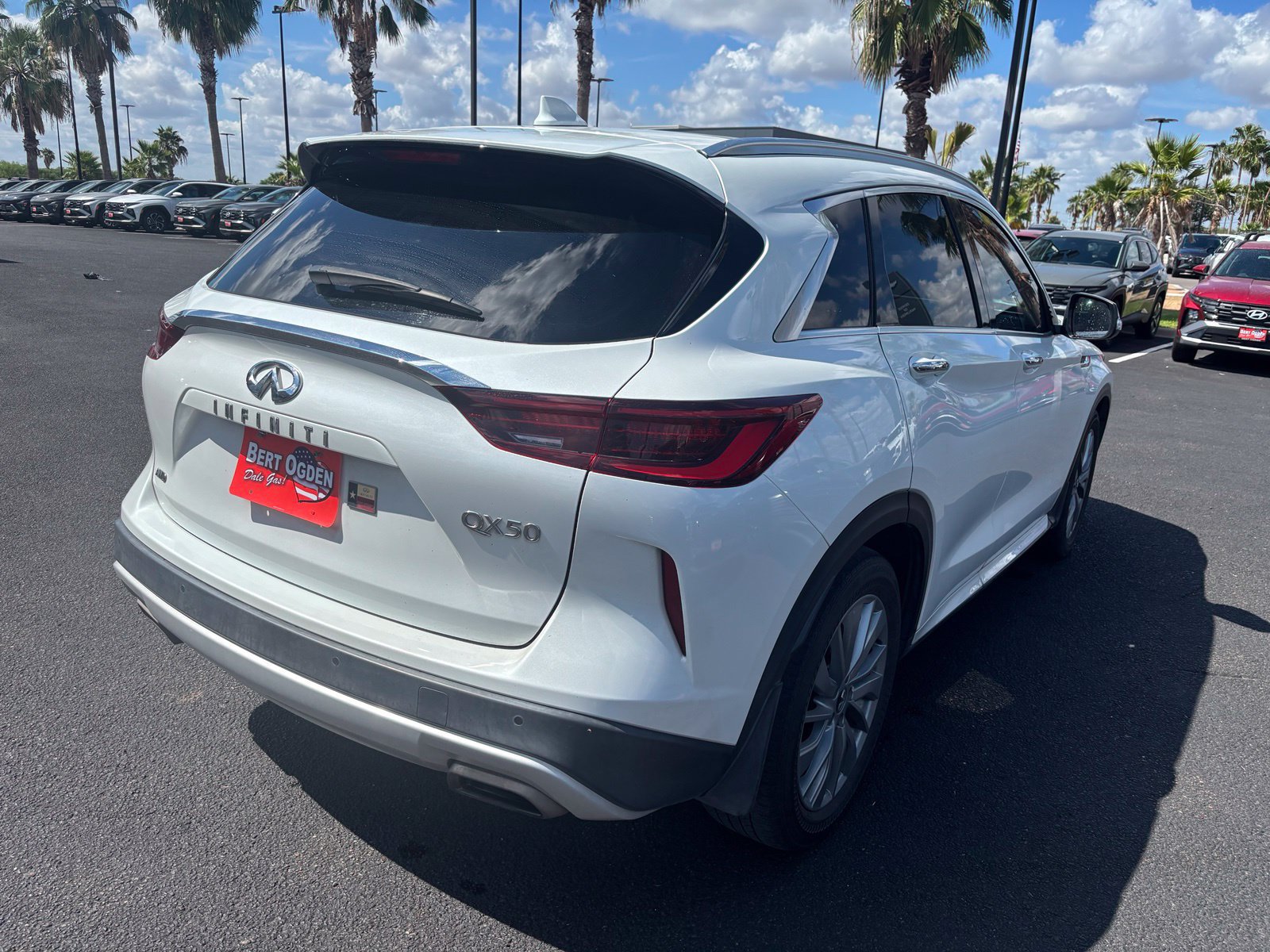 Used 2023 INFINITI QX50 Luxe AWD/4WD image 6