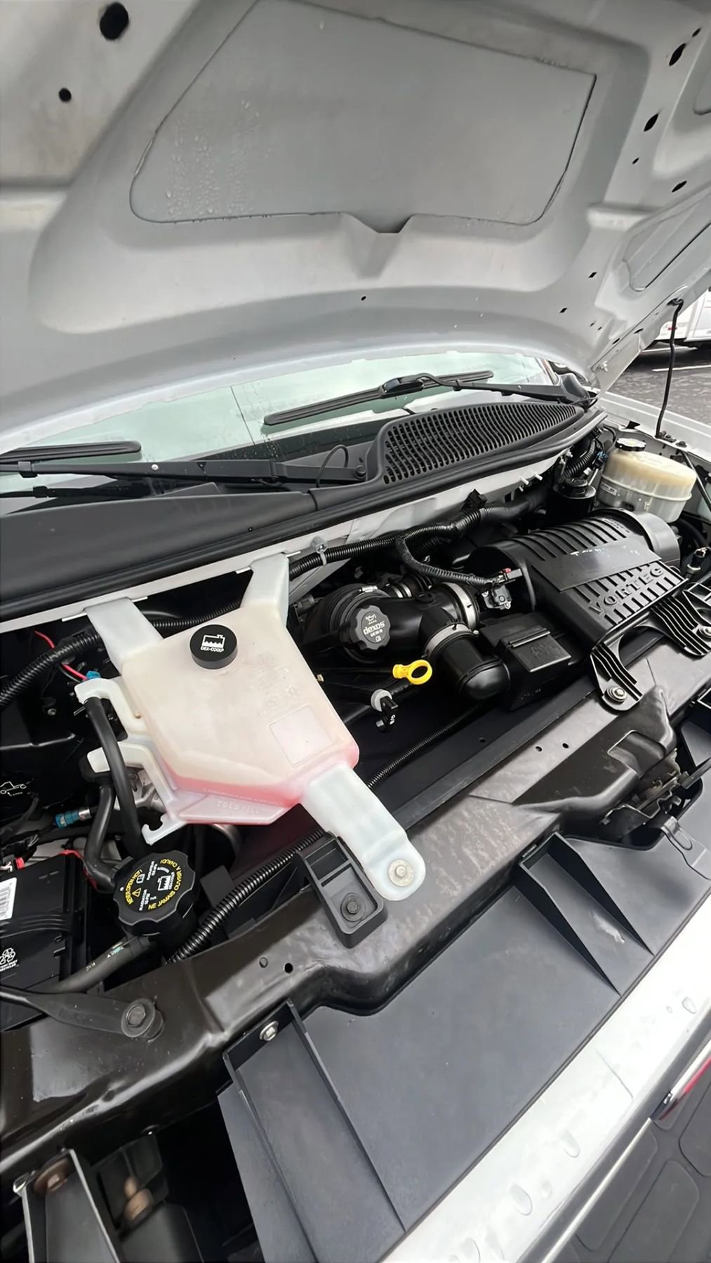 Used 2017 GMC Savana 2500 image 17